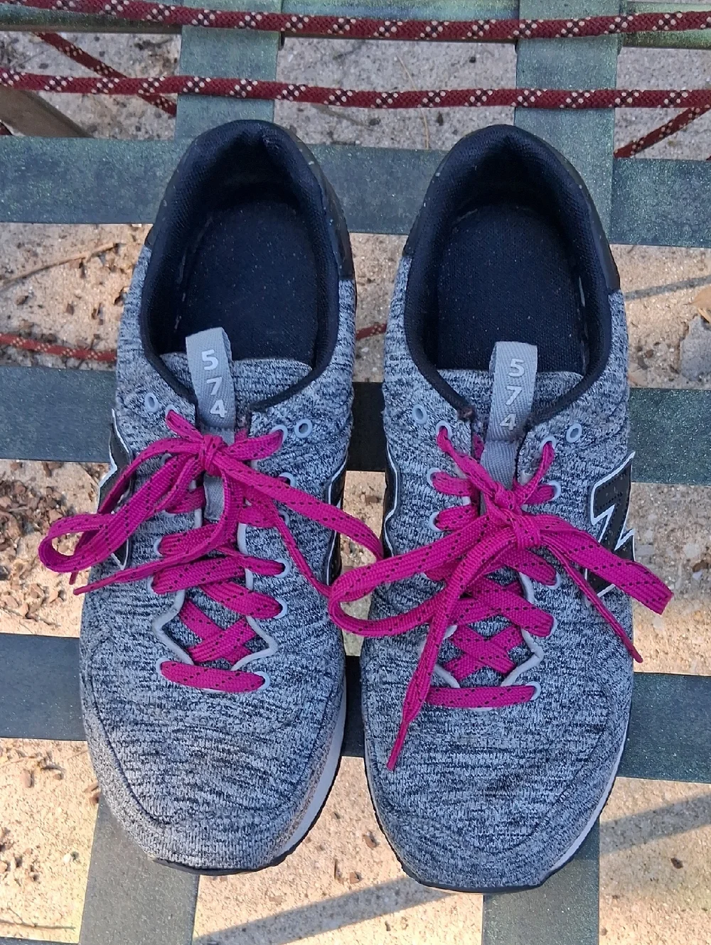 New Balance Womens Tennis Shoe 574 Style - Picture 2 of 9